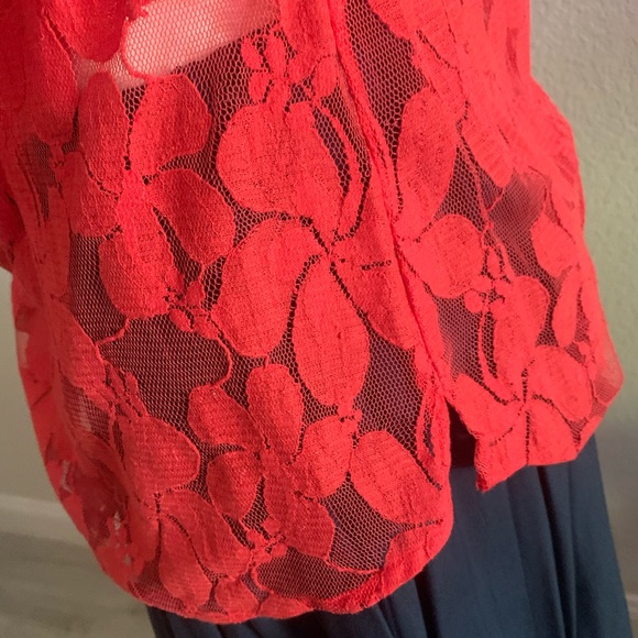 Daniel Rain Red Lace Top - Picture 8 of 9